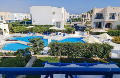 Chalet - 2 Bedrooms - 2 Bathrooms for sale in Mountain View - Ras Al Hekma - North Coast