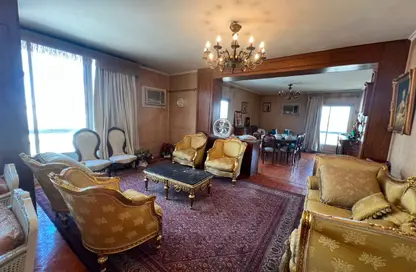 Apartment - 3 Bedrooms - 3 Bathrooms for sale in Mohi Al Din Abou El Ezz St. - Dokki - Giza