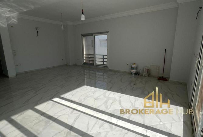 8590679 - Property Image 2