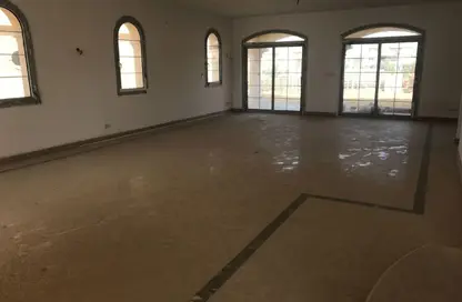 Villa - 5 Bedrooms - 4 Bathrooms for rent in Madinaty - Cairo