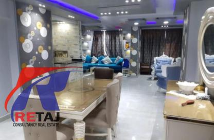 Apartment - 3 Bedrooms - 3 Bathrooms for rent in El Khalifa El Mansour St. - Triumph Square - El Nozha - Cairo