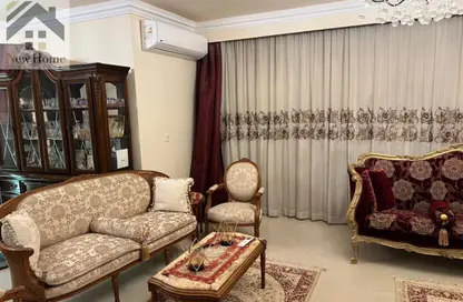 Apartment - 3 Bedrooms - 2 Bathrooms for sale in Al Hadaba Al Wosta - Mokattam - Cairo