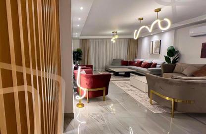 شقة - 3 غرف نوم - 2 حمامات للبيع في سكاي لاين - سموحة - حي شرق - الاسكندرية
