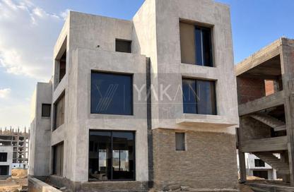 Twin House - 4 - 4 for sale in Stei8ht - The 1st Settlement - New Cairo City - Cairo