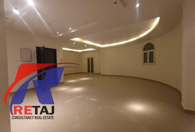 62400296 - Property Main Image