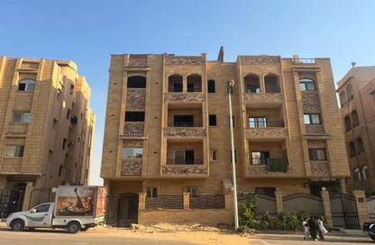 Apartment - 3 Bedrooms - 2 Bathrooms for sale in Mohamed Naguib Axis - Abou El Houl - New Cairo City - Cairo