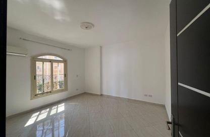 Apartment - 4 Bedrooms - 3 Bathrooms for rent in Beverly Hills Road - 17th District - Sheikh Zayed City - Giza