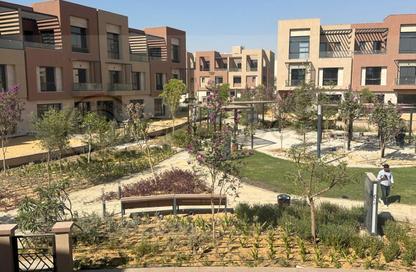 Townhouse - 4 - 4 for sale in District 5 - 5th Settlement Compounds - The 5th Settlement - New Cairo City - Cairo Townhouse - 4 - 4 for sale in District 5 - 5th Settlement Compounds - The 5th Settlement - New Cairo City - Cairo