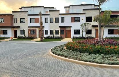 Townhouse - 4 Bedrooms - 4 Bathrooms for sale in Azzar 2 - 5th Settlement Compounds - The 5th Settlement - New Cairo City - Cairo Townhouse - 4 Bedrooms - 4 Bathrooms for sale in Azzar 2 - 5th Settlement Compounds - The 5th Settlement - New Cairo City - Cairo