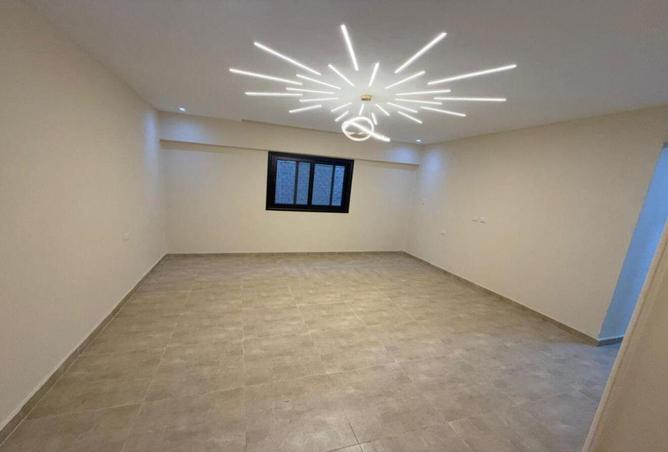 8683917 - صورة العقار 2