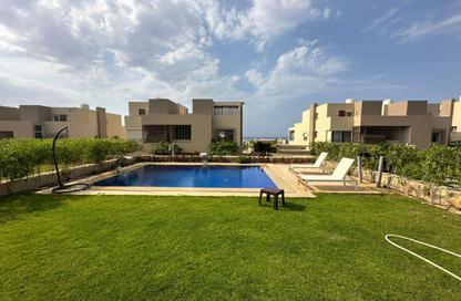 شاليه - 4 غرف نوم - 4 حمامات للايجار في هاسييندا وايت - سيدي عبد الرحمن - الساحل الشمالي