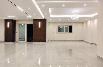 Apartment - 3 Bedrooms - 3 Bathrooms for sale in Zuhair Sabry St. - 1st Zone - Nasr City - Cairo