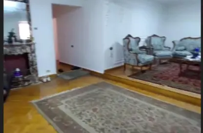 شقة - 3 غرف نوم - 1 حمام للبيع في شارع كفر عبده - كفر عبده - رشدي - حي شرق - الاسكندرية