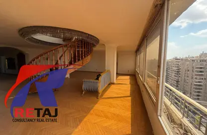 (بنتهاوس  (روف - 5 غرف نوم - 4 حمامات للبيع في شارع عباس العقاد - المنطقة الأولى - مدينة نصر - القاهرة