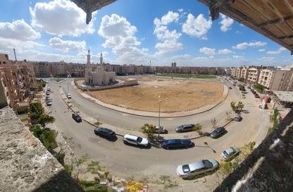 Apartment - 4 Bedrooms - 3 Bathrooms for sale in 2nd Neighborhood - 5th Area - Shorouk City - Cairo