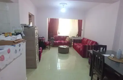 Apartment - 2 Bedrooms - 1 Bathroom for sale in Tabarak - Zahraa El Maadi - Hay El Maadi - Cairo