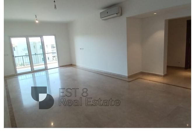 99108009 - Property Image 2