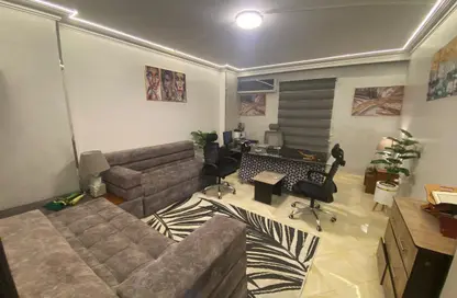 Apartment - 3 Bedrooms - 2 Bathrooms for sale in Tersa Bridge - El Haram - Hay El Haram - Giza