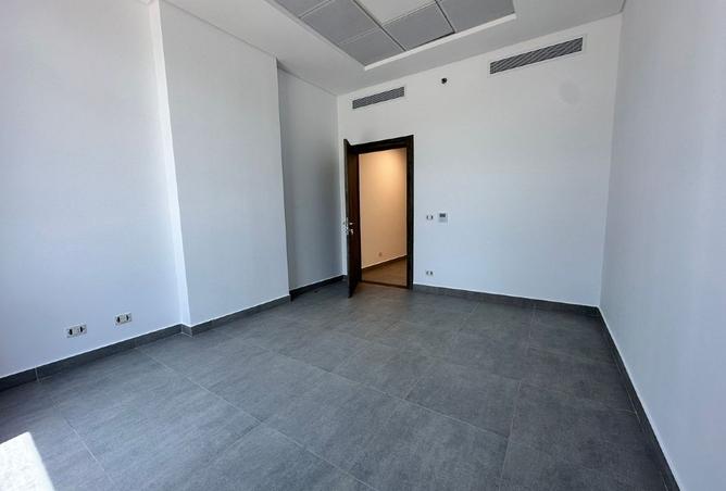 106847689 - Property Image 2