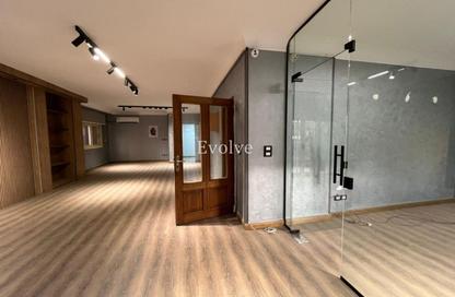 Office Space - Studio - 3 Bathrooms for rent in Zahraa Al Maadi St. - Degla - Hay El Maadi - Cairo