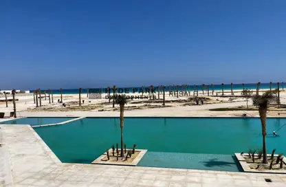 Chalet - 2 Bedrooms - 2 Bathrooms for sale in Seashore - Ras Al Hekma - North Coast