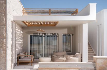 Chalet - 2 Bedrooms - 2 Bathrooms for sale in Seashore - Ras Al Hekma - North Coast