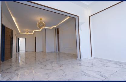 Apartment - 3 Bedrooms - 2 Bathrooms for sale in Mohammed Saleh St. - Sidi Beshr - Hay Awal El Montazah - Alexandria