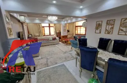 شقة - 2 غرف نوم - 1 حمام للبيع في شارع المستشار حافظ بدوي - الحديقة الدولية - الحي السابع - مدينة نصر - القاهرة