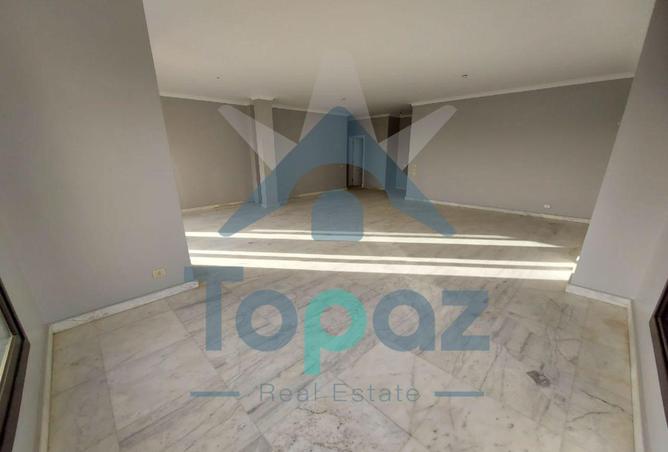 67120921 - Property Main Image