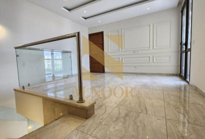 2OdfgZaycIC - Property Image 3