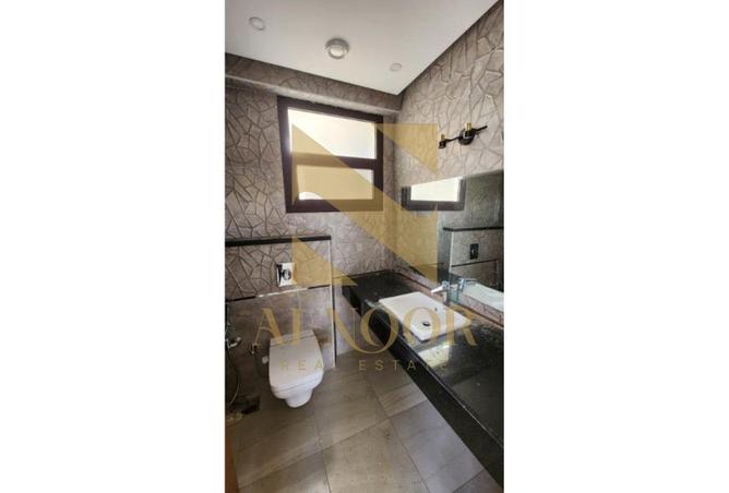 2OdfgZaycIC - Property Main Image