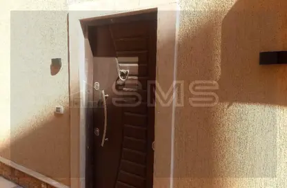 شقة - 2 غرف نوم - 2 حمامات للايجار في منطقة خدمات البنفسج - البنفسج - مدينة القاهرة الجديدة - القاهرة