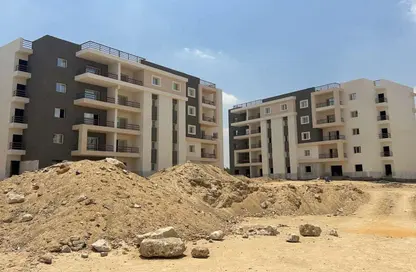 Apartment - 3 Bedrooms - 3 Bathrooms for sale in Isola Sheraton - El Saaqah St. - Sheraton Al Matar - El Nozha - Cairo
