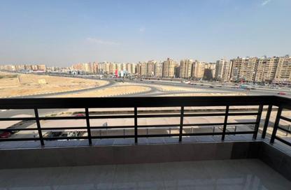 Apartment - 3 Bedrooms - 2 Bathrooms for sale in 50th Street - Zahraa El Maadi - Hay El Maadi - Cairo