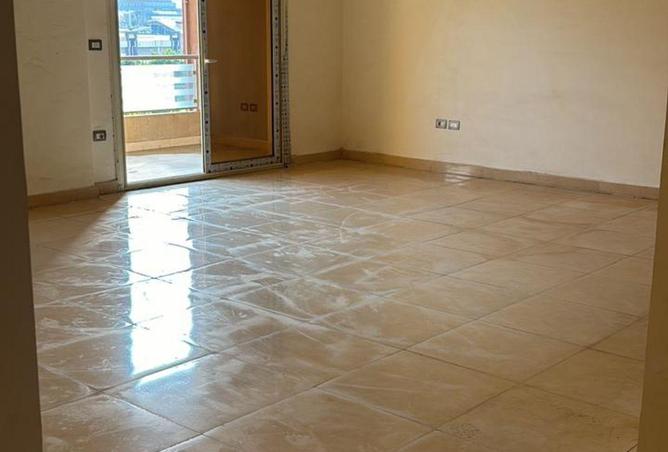 74028295 - الصورة الرئيسية للعقار