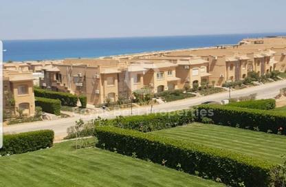 شاليه - 3 غرف نوم - 3 حمامات للبيع في لافيستا - العين السخنة - السويس