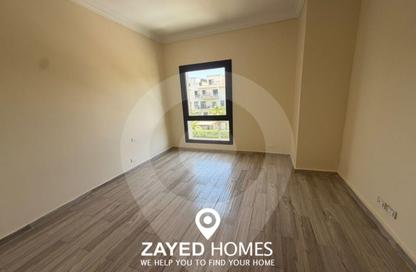 شقة - 3 غرف نوم - 3 حمامات للايجار في ذا كورت ياردز - كمبوندات الشيخ زايد - الشيخ زايد - الجيزة