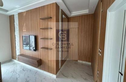 Apartment - 2 - 2 for sale in Garden Residence - Hyde Park - New Cairo City - Cairo Apartment - 2 - 2 for sale in Garden Residence - Hyde Park - New Cairo City - Cairo