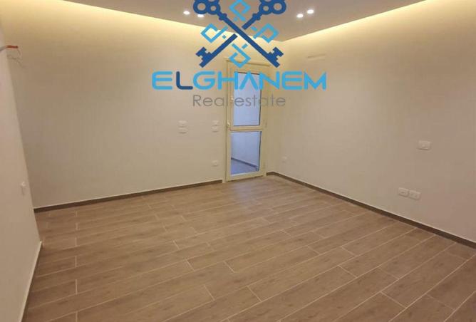 83674465 - Property Image 2