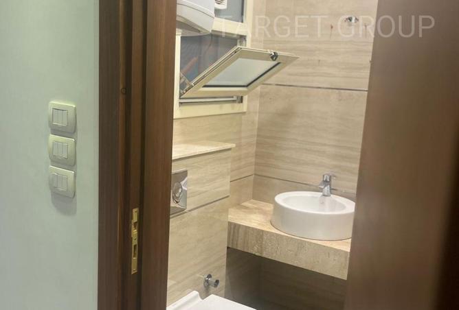 99406021 - Property Image 2