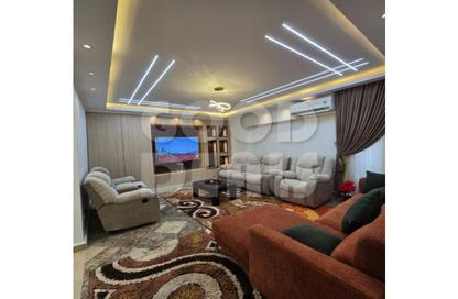 Apartment - 3 Bedrooms - 2 Bathrooms for rent in Mosadak St. - Dokki - Giza