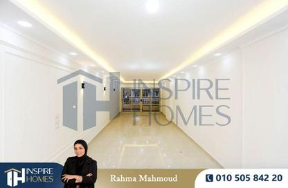 Apartment - 3 Bedrooms - 2 Bathrooms for sale in Mostafa Kamel St. - Smouha - Hay Sharq - Alexandria