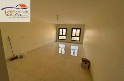 شقة - 3 غرف نوم - 2 حمامات للايجار في B11 - مدينتي - القاهرة