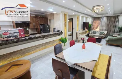 شقة - 3 غرف نوم - 2 حمامات للايجار في B6 - مدينتي - القاهرة