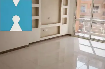 Apartment - 2 Bedrooms - 1 Bathroom for sale in Degla Palms - Al Wahat Road - 6 October City - Giza Apartment - 2 Bedrooms - 1 Bathroom for sale in Degla Palms - Al Wahat Road - 6 October City - Giza