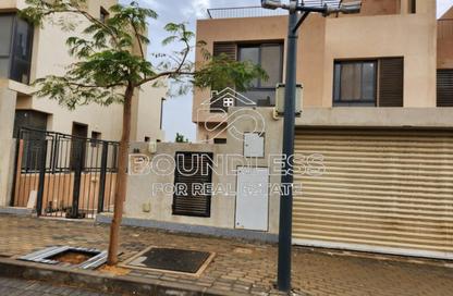 Townhouse - 5 - 5 for sale in Sodic East - 6th District - New Heliopolis - Cairo