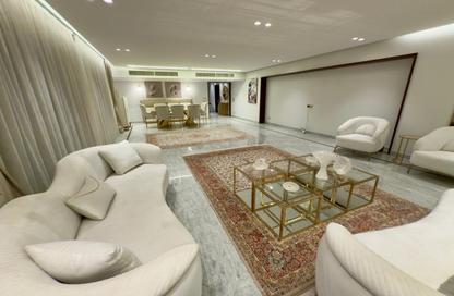 شقة - 3 غرف نوم - 3 حمامات للبيع في شارع الاسراء - المهندسين - الجيزة