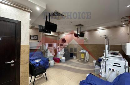Medical Facility - Studio - 4 Bathrooms for sale in 26th of July Corridor - 6 October City - Giza