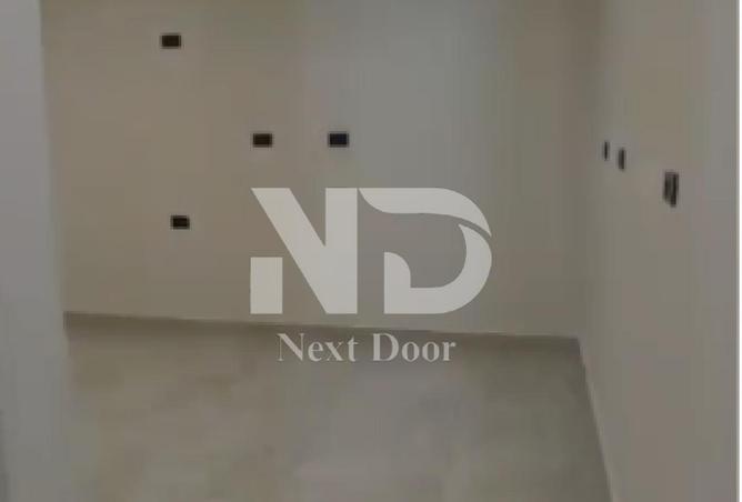 66700249 - Property Image 3