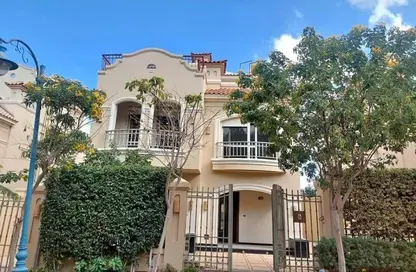 Villa - 4 Bedrooms - 6 Bathrooms for sale in El Patio Oro - 5th Settlement Compounds - The 5th Settlement - New Cairo City - Cairo